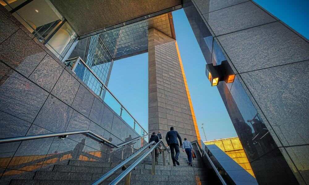 Najlepsze narzędzia do planowania rozwoju zawodowego – jak skutecznie kierować swoją karierą?